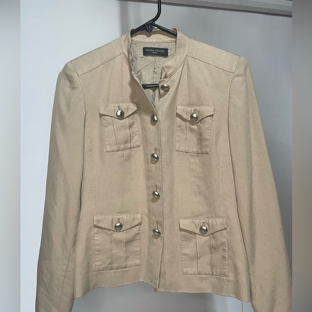 Valerie Stevens Petite 100% Silk Blazer Beige Military Button Front Jacket 2P